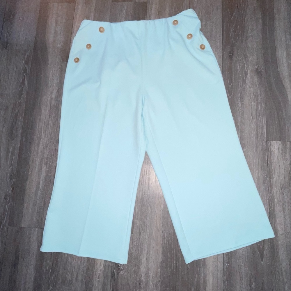 Cato Light Teal Capris with Button Detail